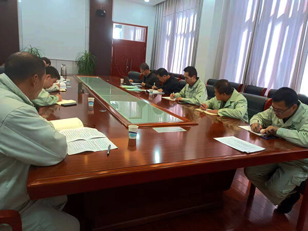 华浩轩公司一二期装置技改环保竣工验收顺利通过