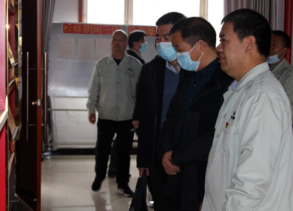 咸阳市委文明单位创建专家组莅临公司开展考核工作