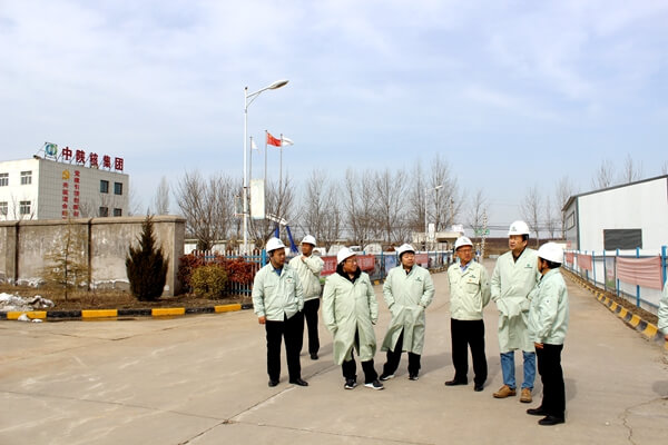 集团公司副总经理侯峰到华浩轩公司检查复工复产工作