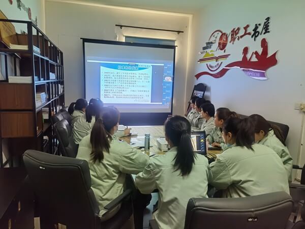 华浩轩公司工会积极组织开展“女性素质提升工程”活动