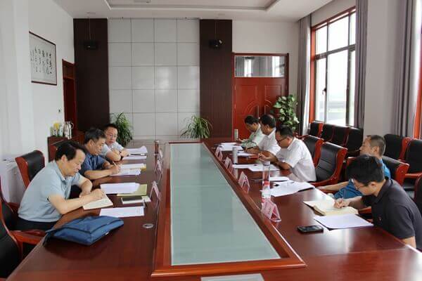 华浩轩公司党总支召开“不忘初心、牢记使命”专题民主生活会