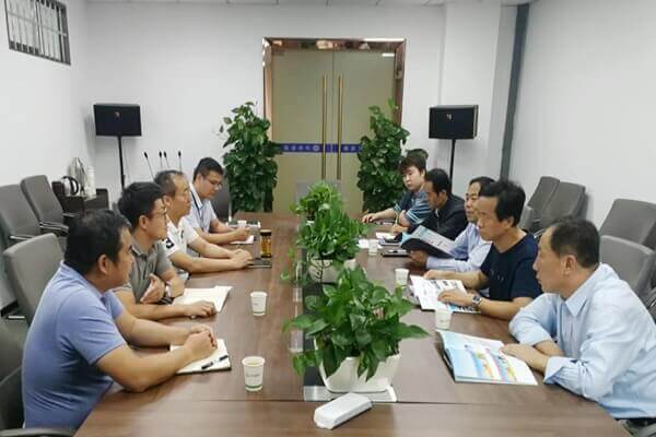 甘肃省庆阳市正宁县副县长徐俊智一行莅临中科核润调研考察