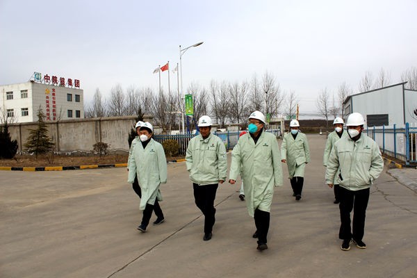 永寿县副县长王宁一行深入华浩轩检查指导安全管理工作