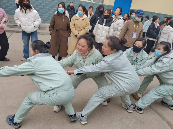 “魅力巾帼、绽放活力”永寿县迎“三八”趣味运动会